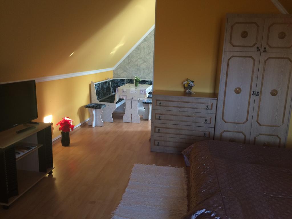 Kamilla Apartman Фоньод Экстерьер фото